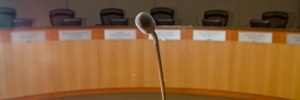 The public podium in the City of Sacramento council chambers