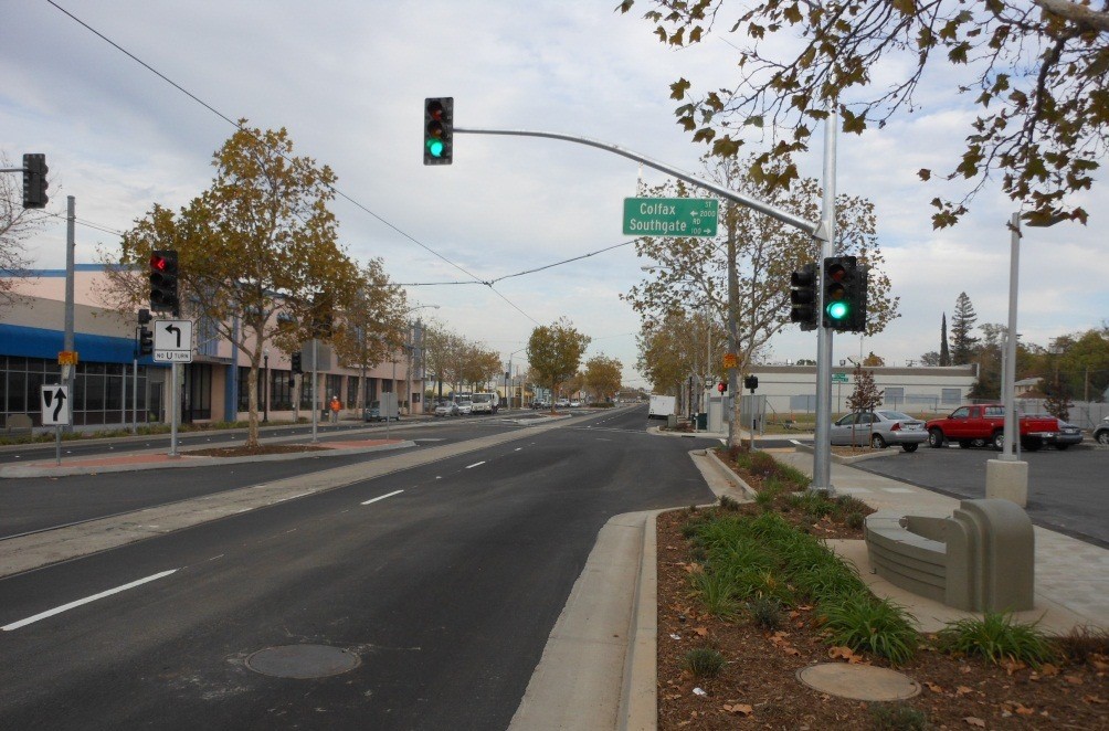 Streetscape improvements to Del Paso Boulevard