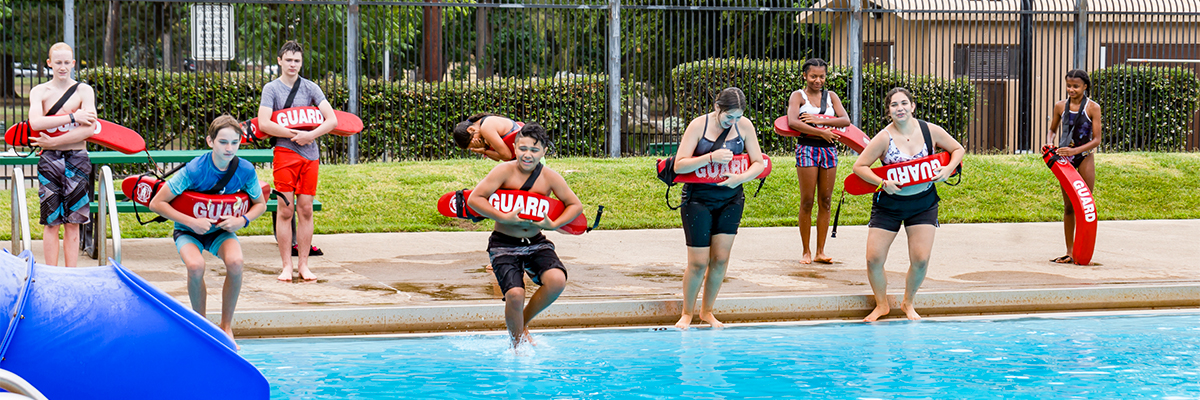 Junior Lifeguard Camp at Clunie Pool
